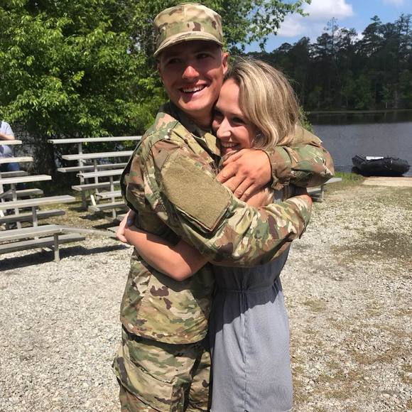 Meet your Posher, Taylor - Picture 1 of 1